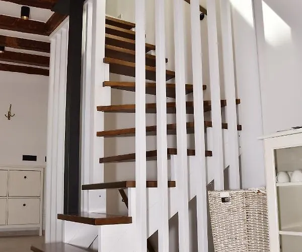 D&d Διαμέρισμα *